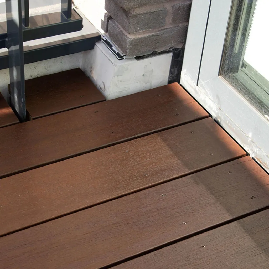 OSMO Huile Terrasse Chêne des Marais (4).webp